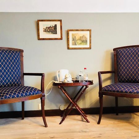 ברוז' B&B La Corneille מראה חיצוני תמונה
